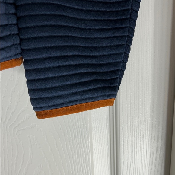 L.L. Bean Men's Airlight Knit Full-Zip Hoodie Size XL - Picture 3 of 13